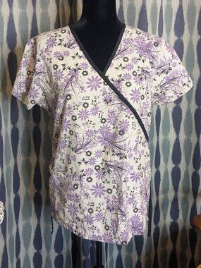 Absolute Floral Scrub Top Small | Purple Print Medical Uniform